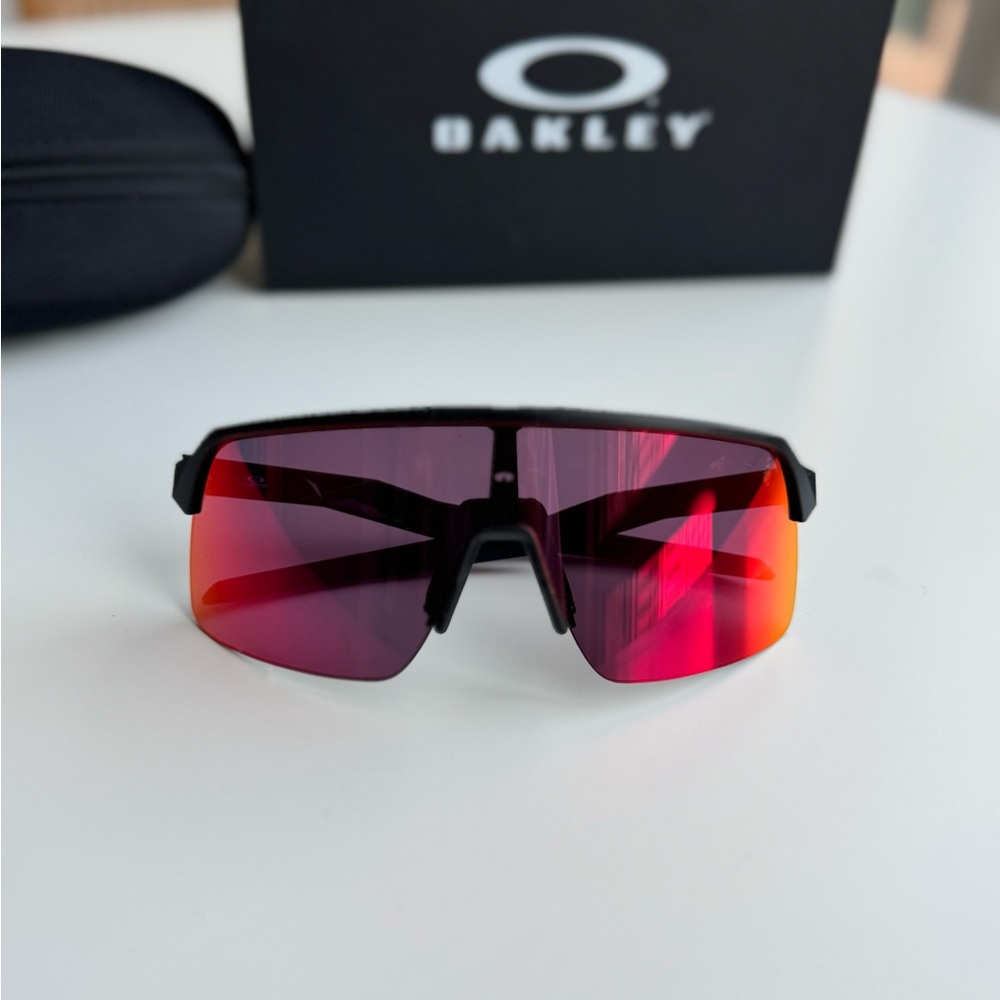 Oakley Custom Sutro Lite